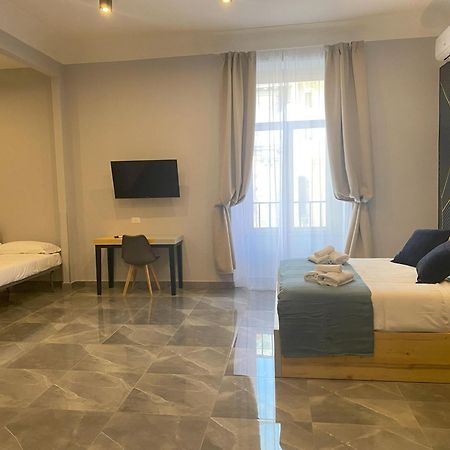 Hotel Be Italian Flat Sanfelice Napoli Esterno foto