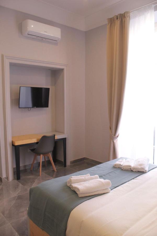 Hotel Be Italian Flat Sanfelice Napoli Esterno foto